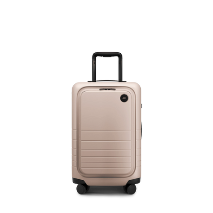 Carry-On Pro
