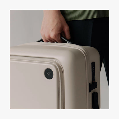 Check-In Medium