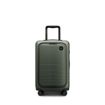 Carry-On Pro