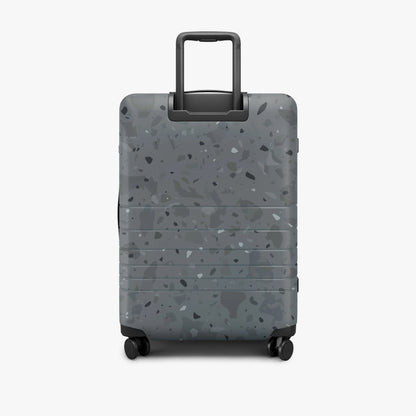 Check-In Medium
