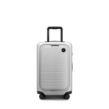 Carry-On Pro