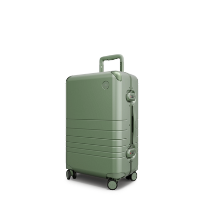 Hybrid Carry-On Plus