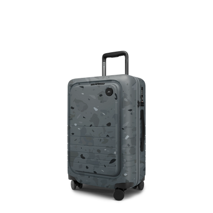 Carry-On Pro Plus