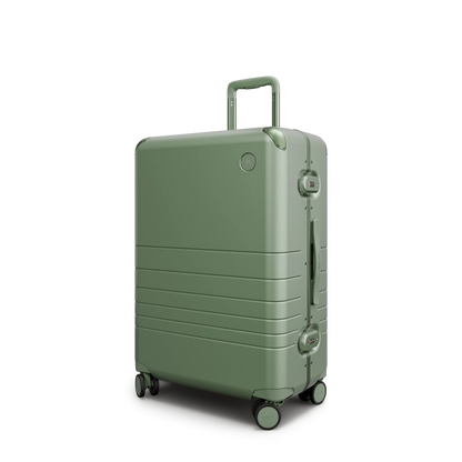 Hybrid Check-In Medium