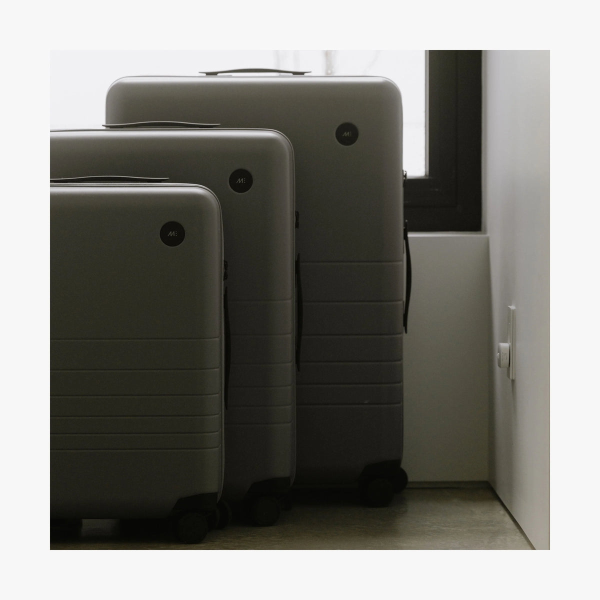 Check-In Medium