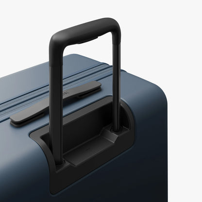 Expandable Check-In Medium