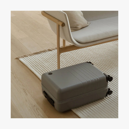 Expandable Carry-On Pro